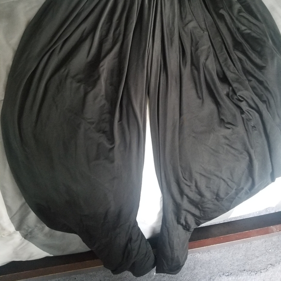 Romper - Picture 3 of 5